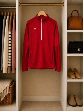 Under Armour Dutch (Central College) Red 1/4 Zip Cold Gear Jacket